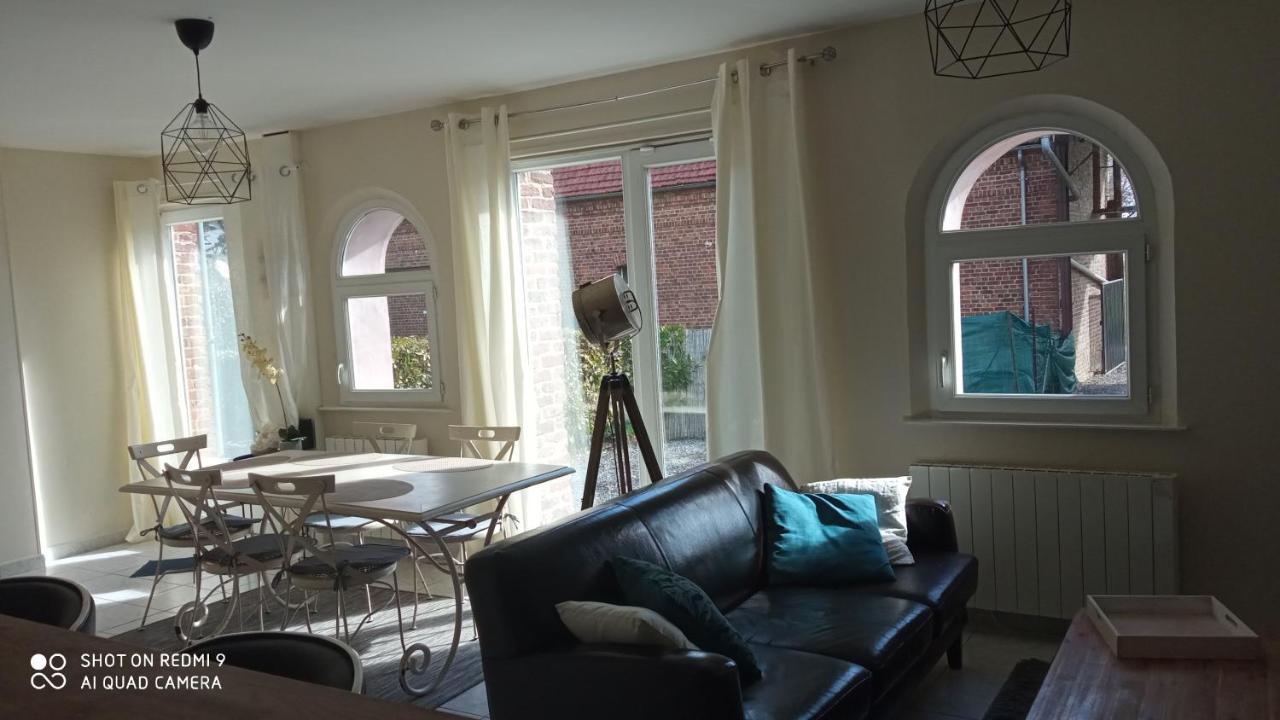 Au Bonheur Des Anes - Gite Topaze Le Quesnoy-en-Santerre エクステリア 写真